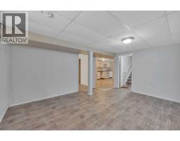 1 Forest Close, Red Deer, AB T4N4Z7 Photo 15