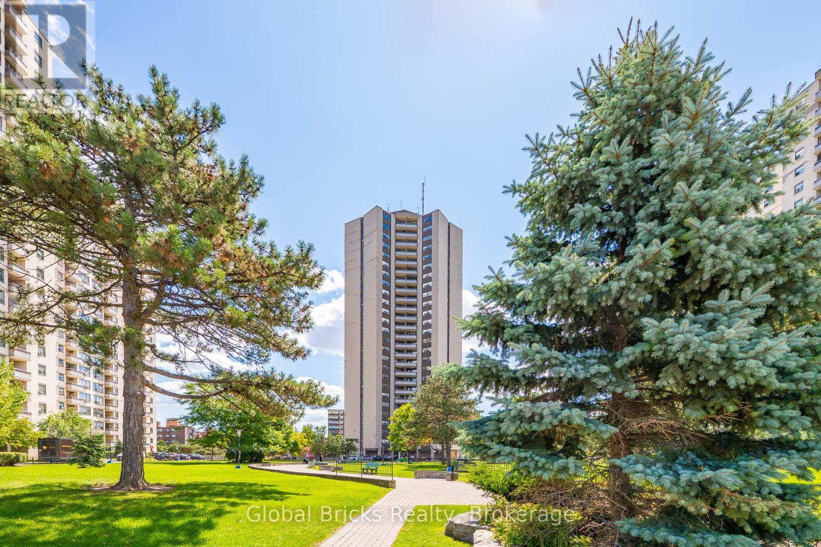 1904- 380 Dixon Road, Toronto, ON photo 1