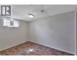 1 Forest Close, Red Deer, AB T4N4Z7 Photo 16