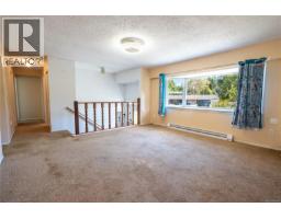 Kitchen - 259 Denman St, Comox, BC V9M3B5 Photo 11