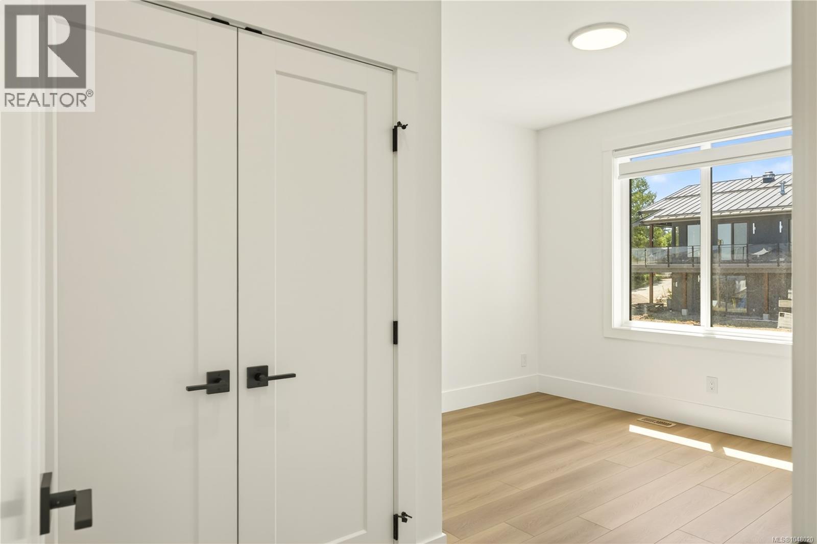 #102 2302 Arbot Rd - Image 44