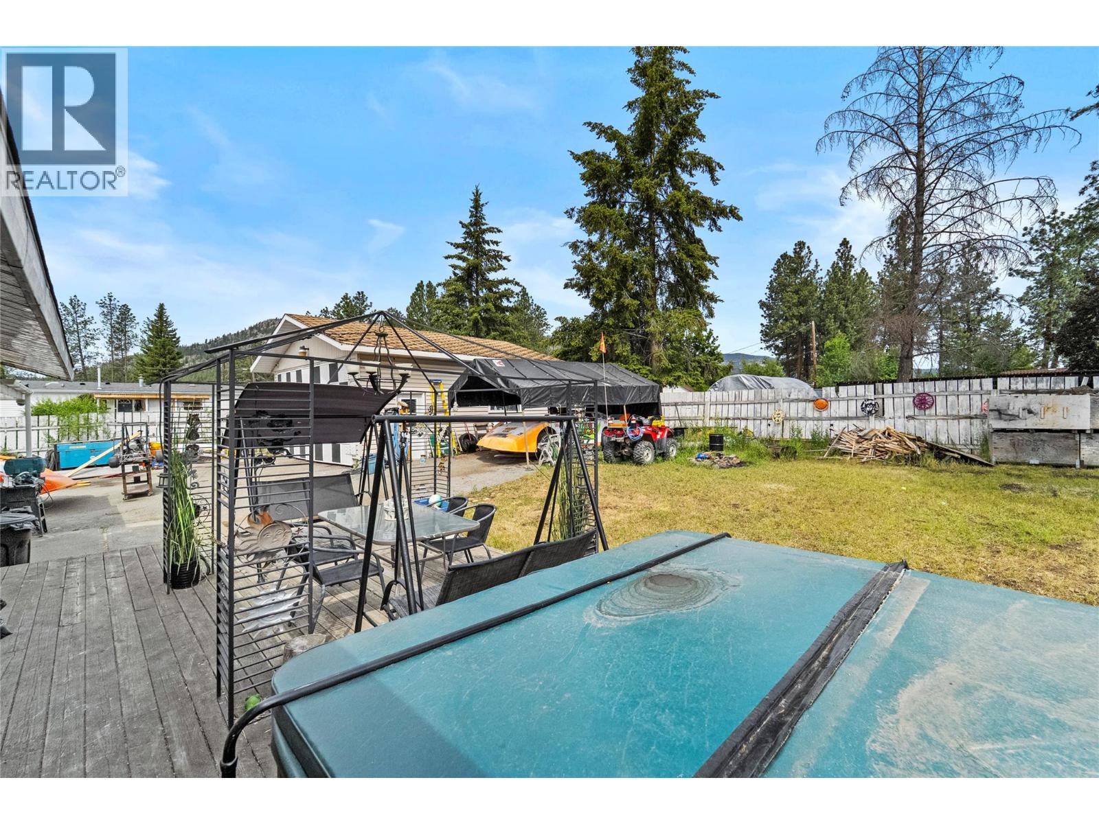 419 DODDING Avenue, Merritt
