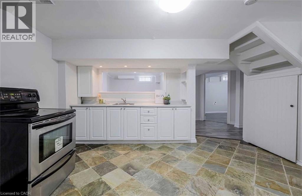 181 LISA MARIE Drive - 18