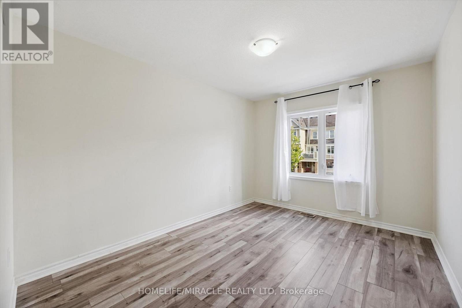 15 STRATUS STREET - 19