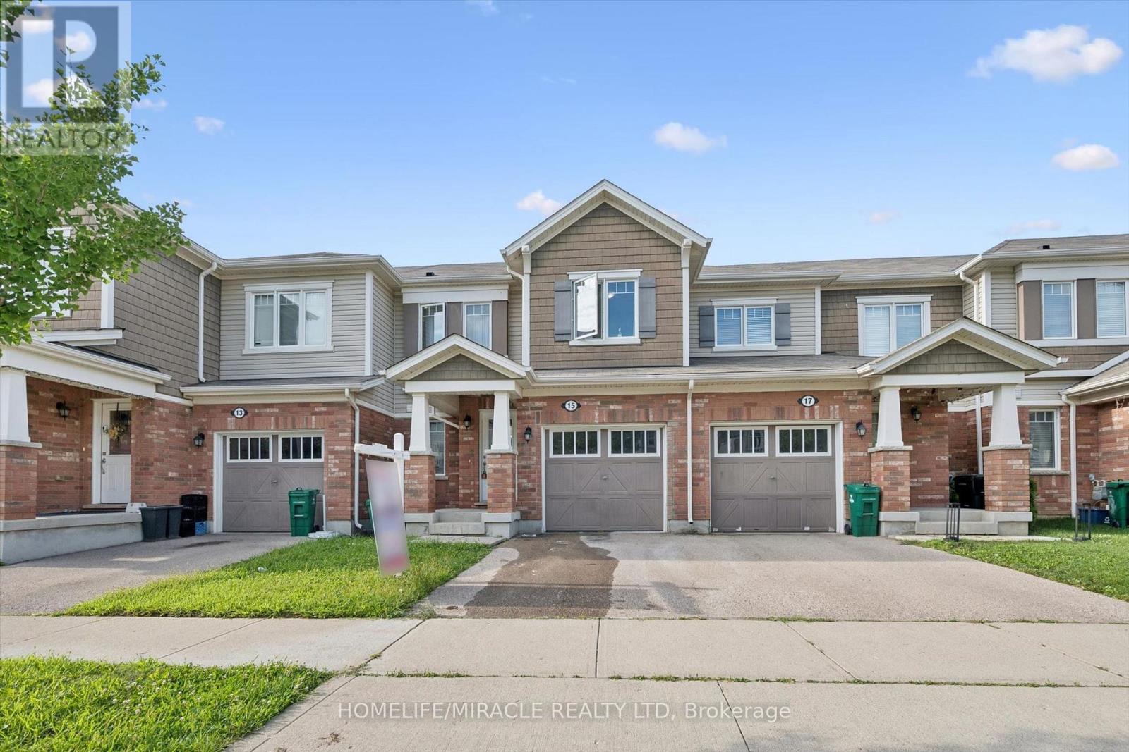 15 STRATUS STREET — photo 2