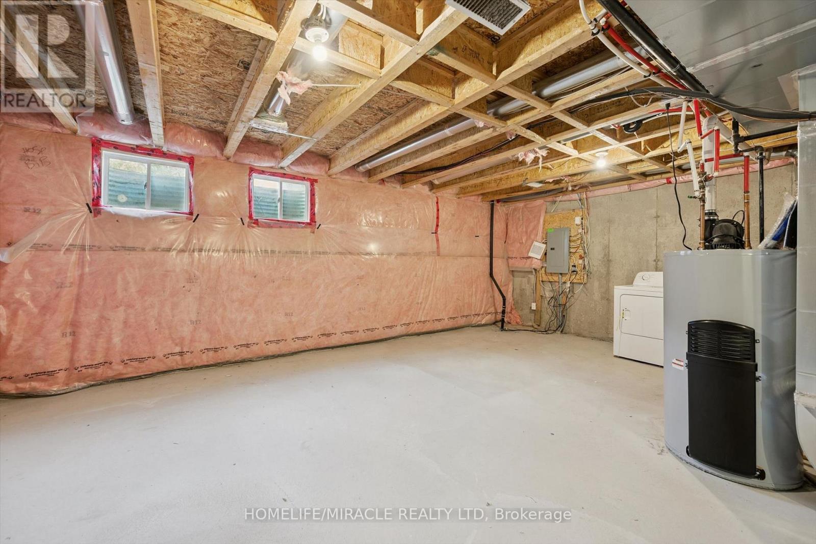 15 STRATUS STREET - 23
