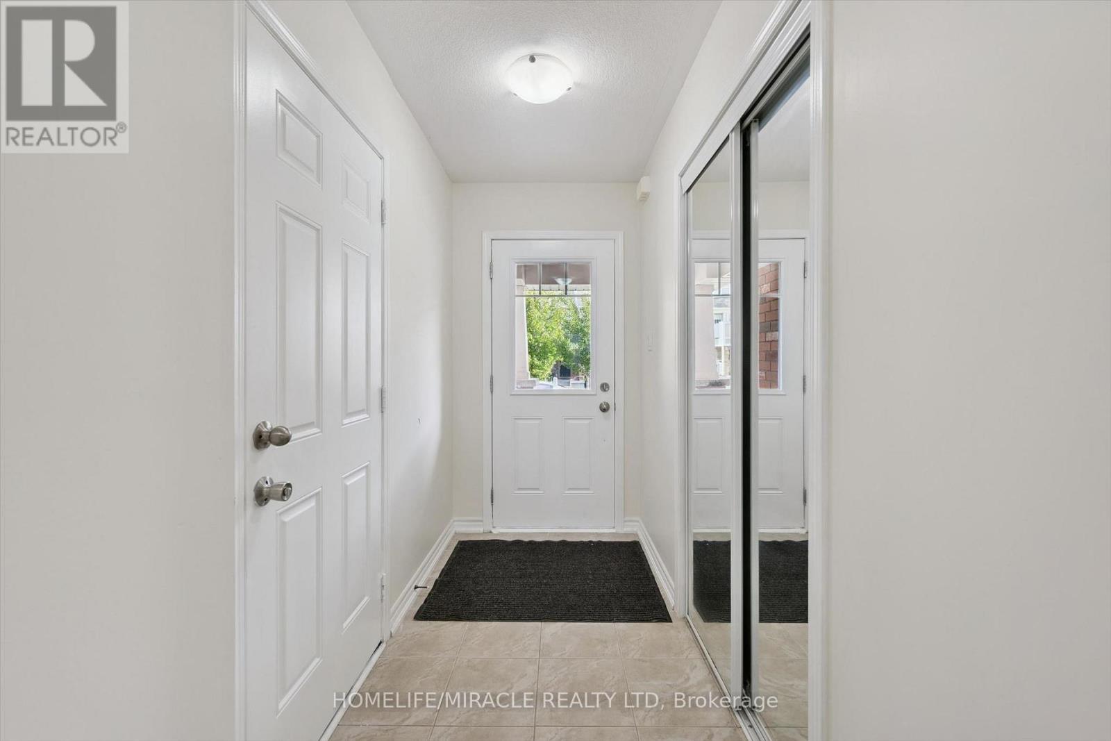 15 STRATUS STREET - 4
