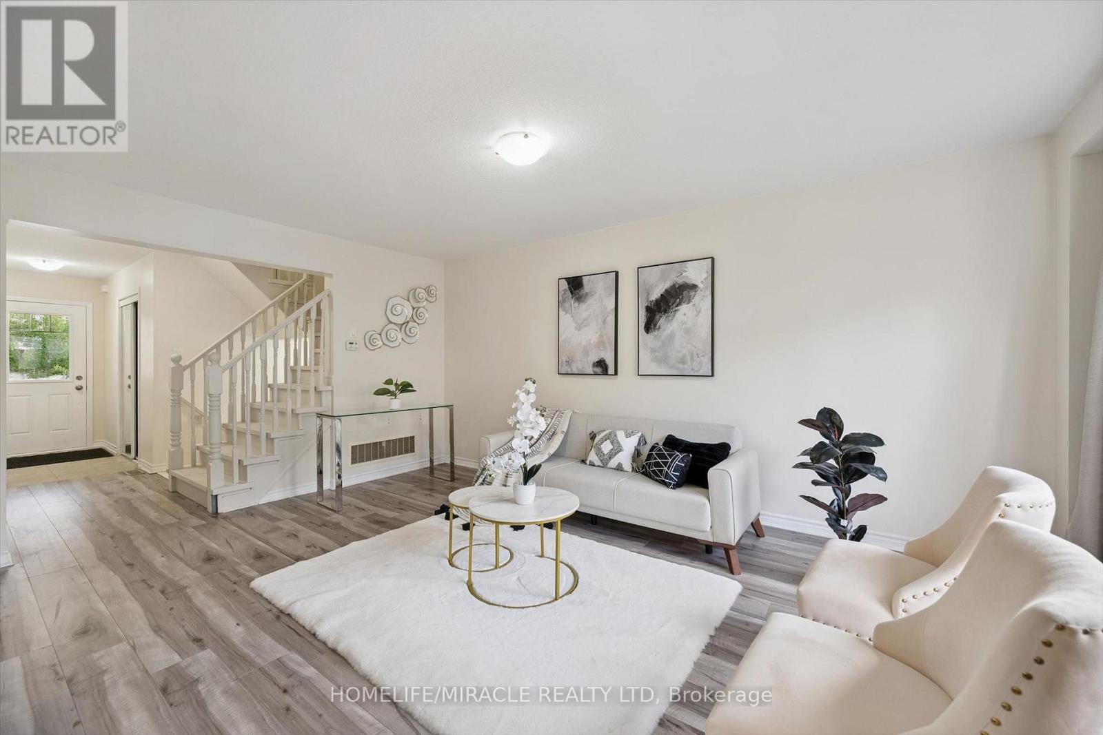 15 STRATUS STREET - 8
