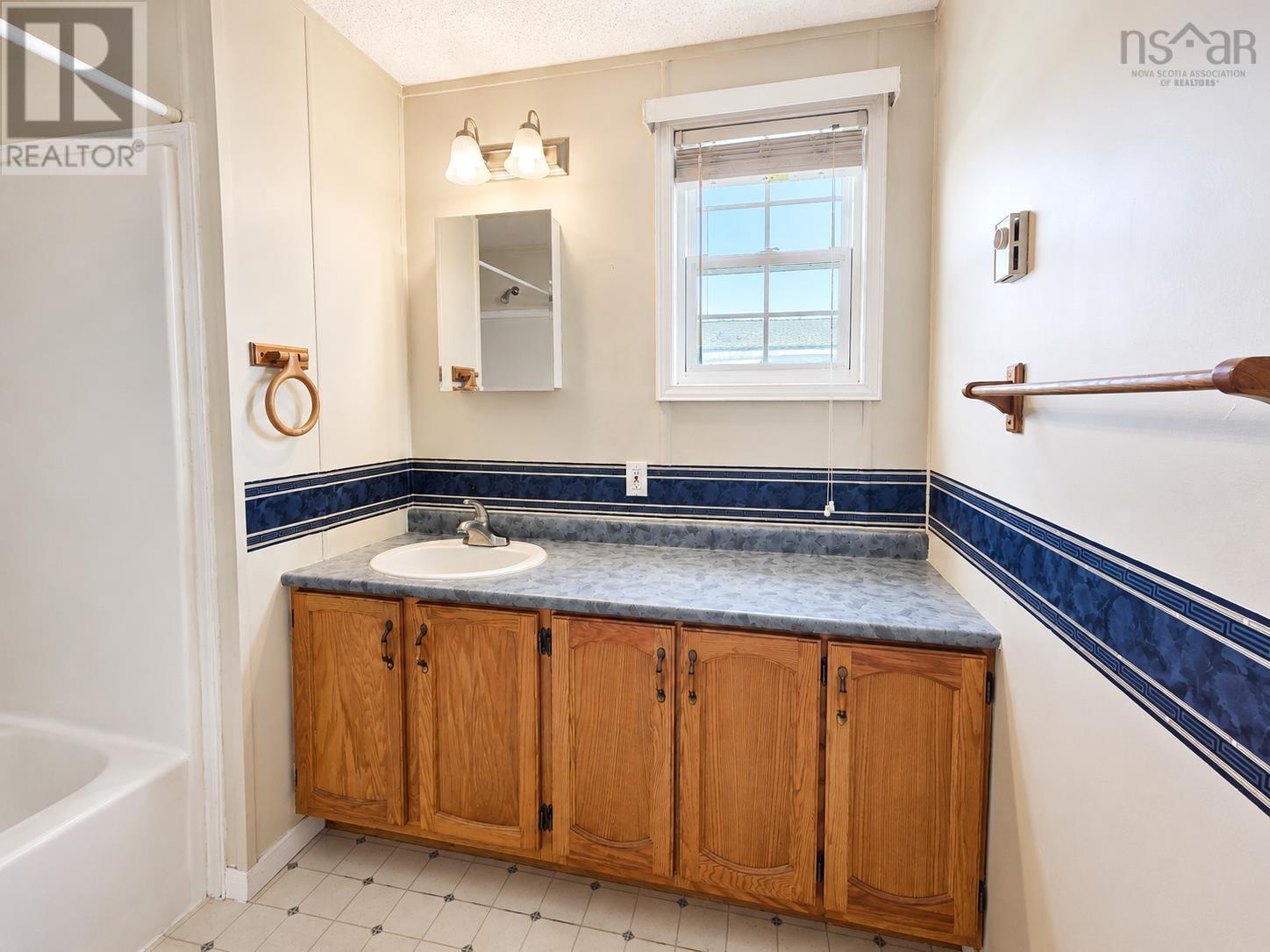58 Greenhill Drive - 19