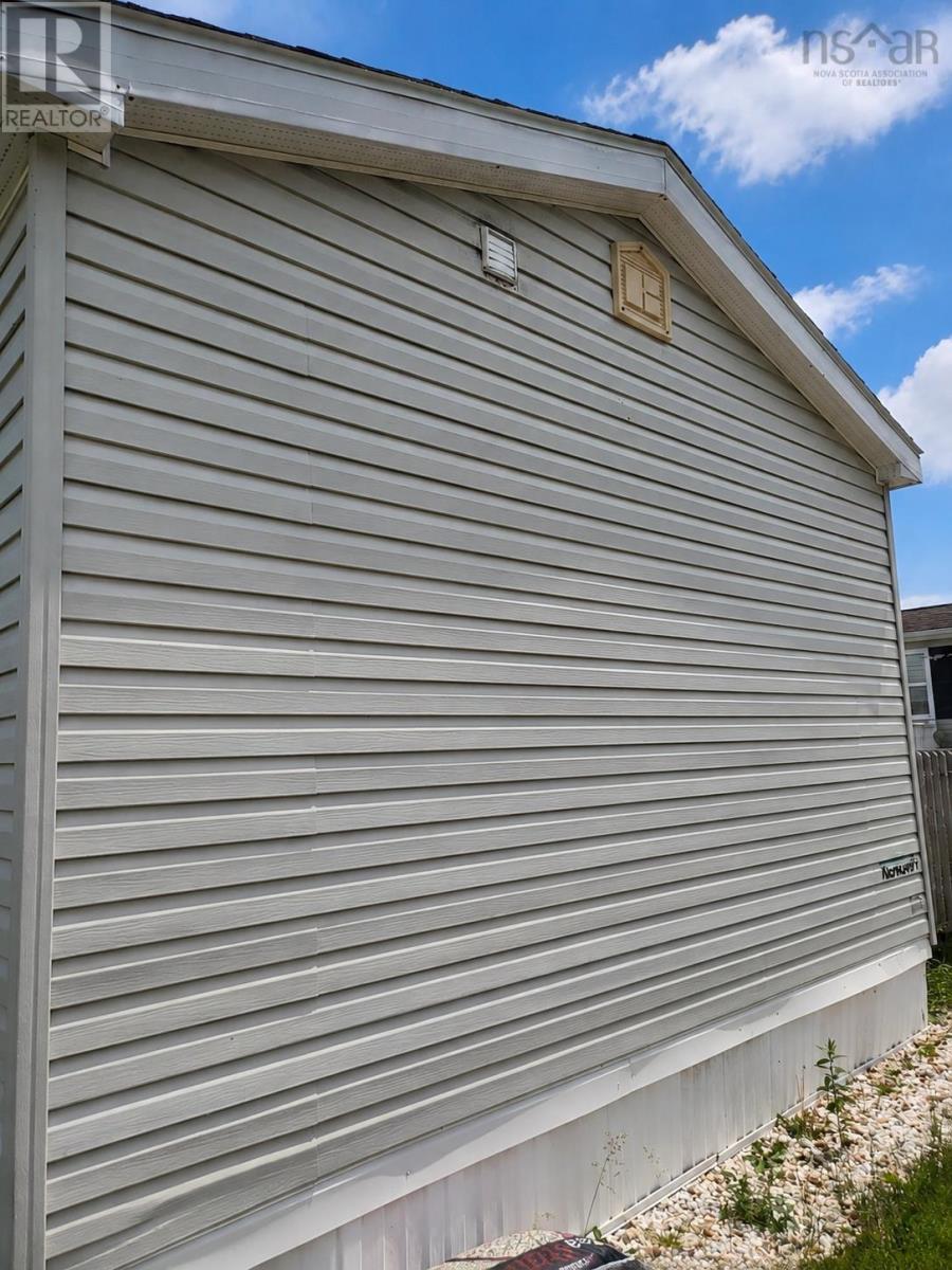 58 Greenhill Drive - 38