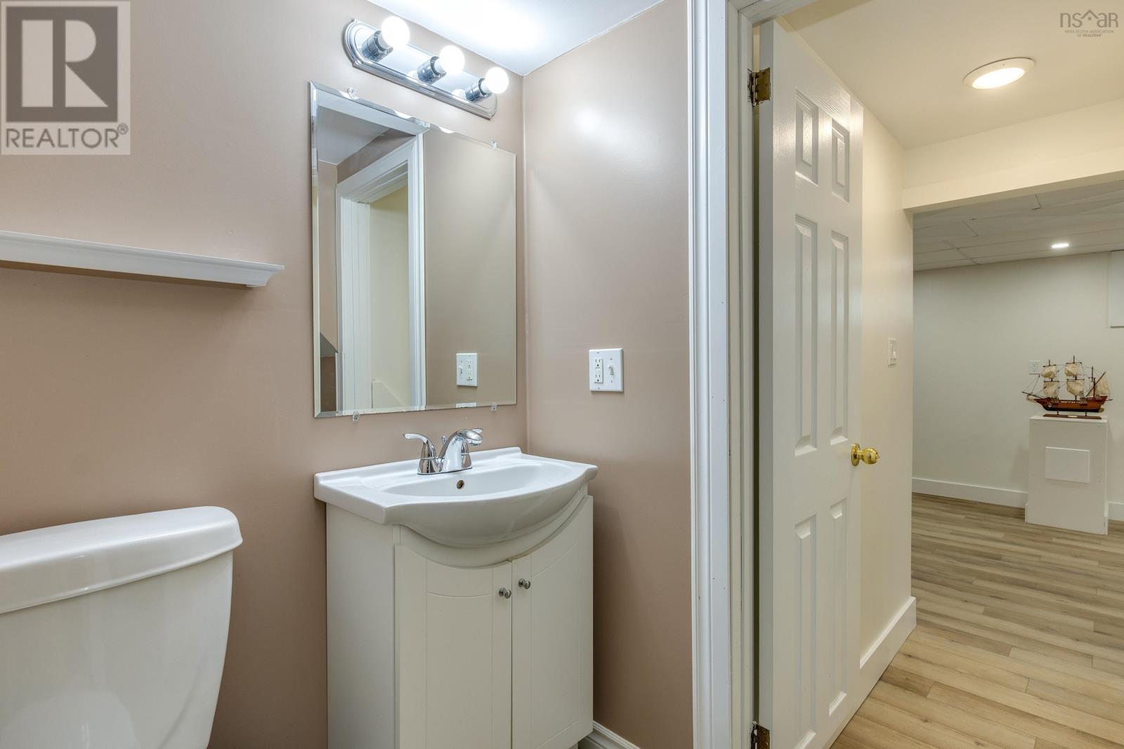 Property 28 of 37 of 4 Clysdale Drive