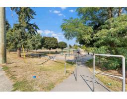 47 9378 122 Street, Surrey, BC V3V4L6 Photo 17