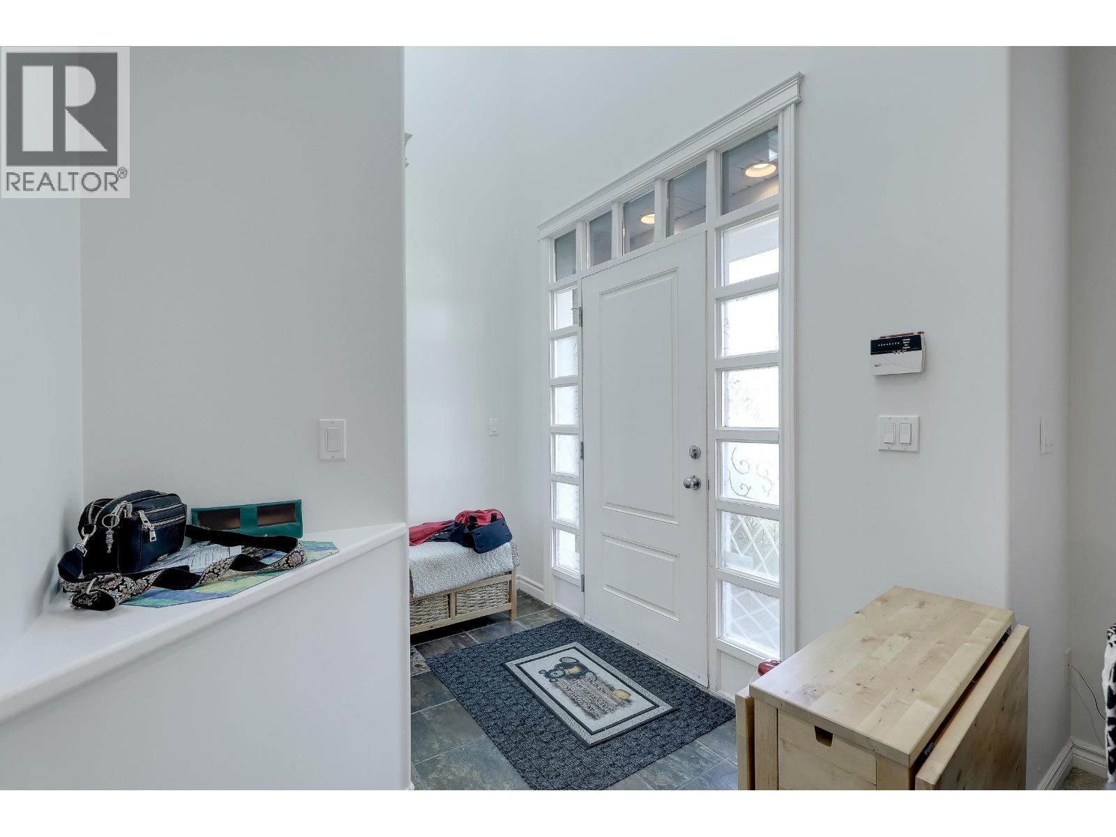 19590 SHINGLE BOLT CRESCENT, Pitt Meadows