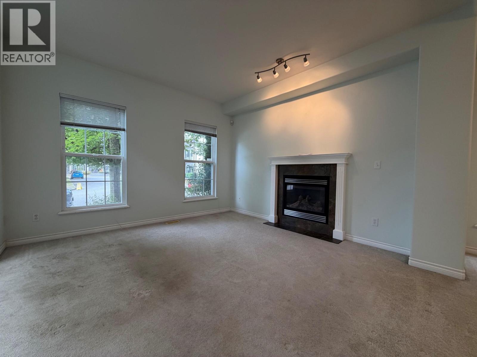 19590 SHINGLE BOLT CRESCENT, Pitt Meadows