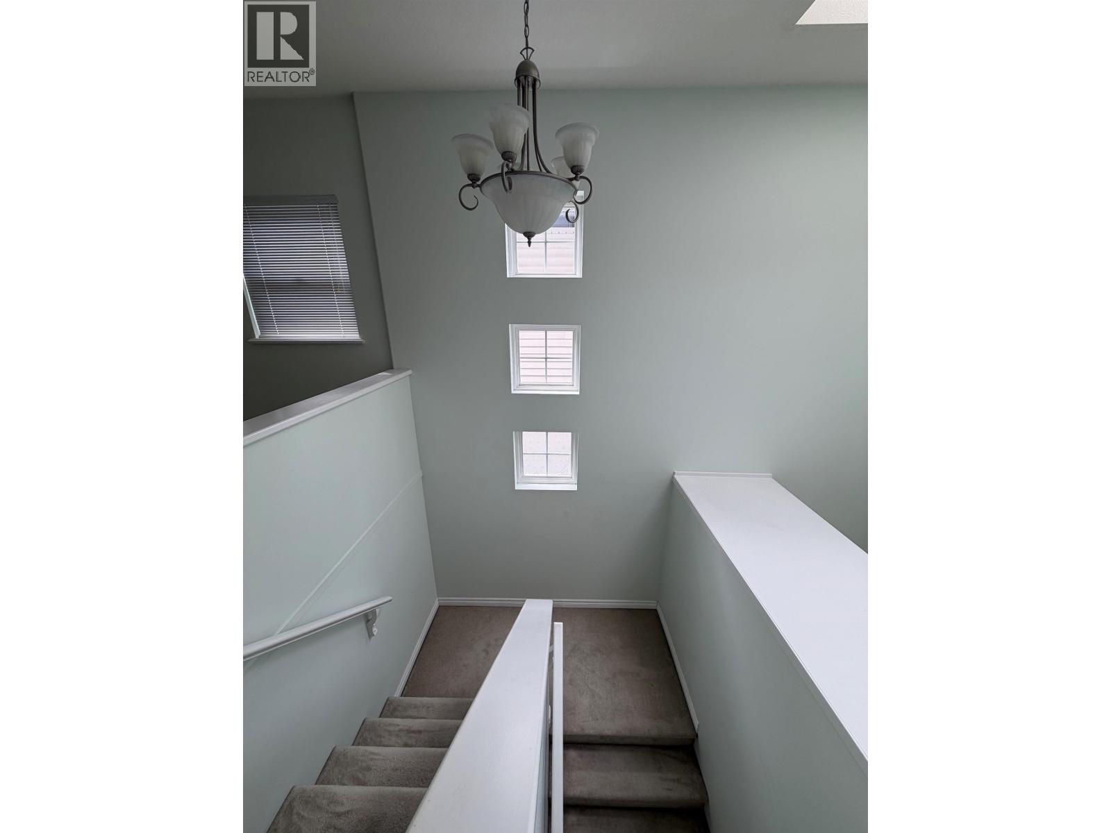 19590 SHINGLE BOLT CRESCENT, Pitt Meadows