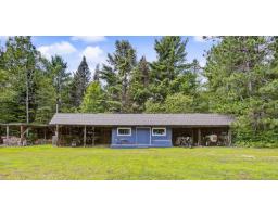 65 Ch. Des Pins, Kazabazua, QC J0X1X0 Photo 21