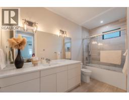 5212 Woods Avenue, Summerland, BC V0H1Z9 Photo 40