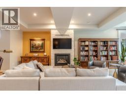 Living room - 5212 Woods Avenue, Summerland, BC V0H1Z9 Photo 12