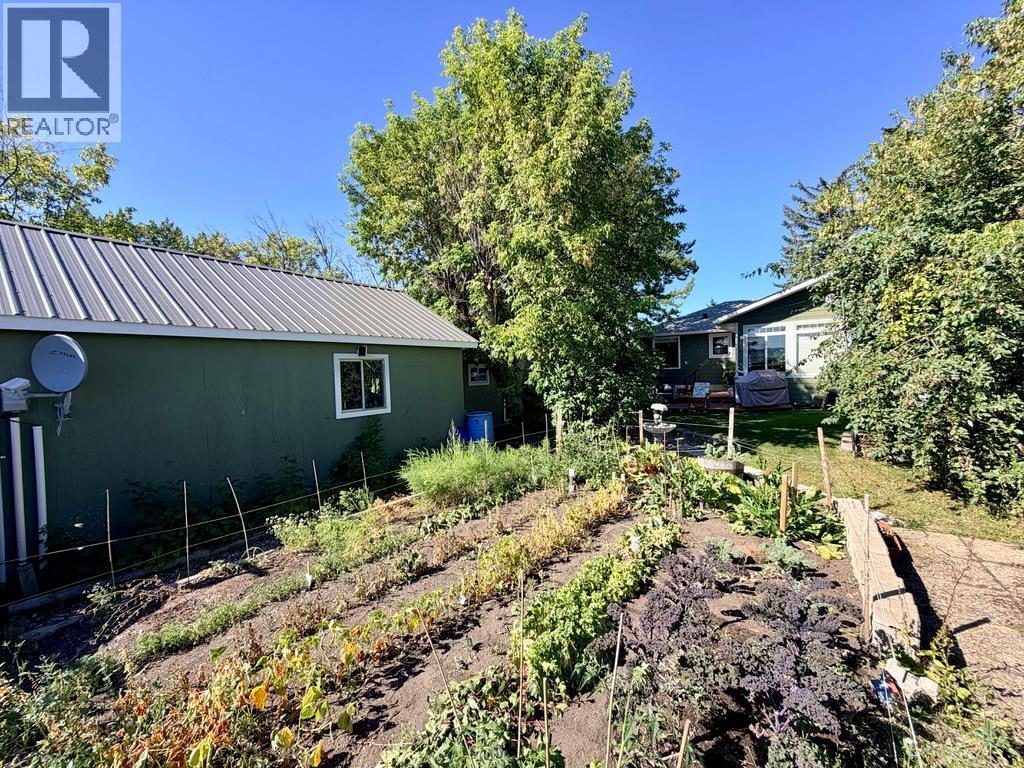 1045 93 Avenue - Image 36