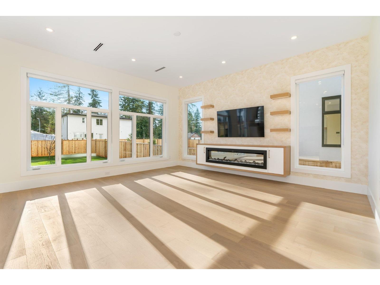 20070 27A STREET, Langley