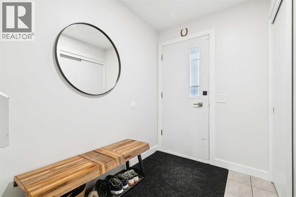 16 Brae Glen Court SW - 25