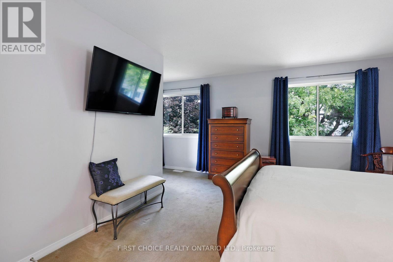 51 CENTRAL PARK DRIVE - Image 24