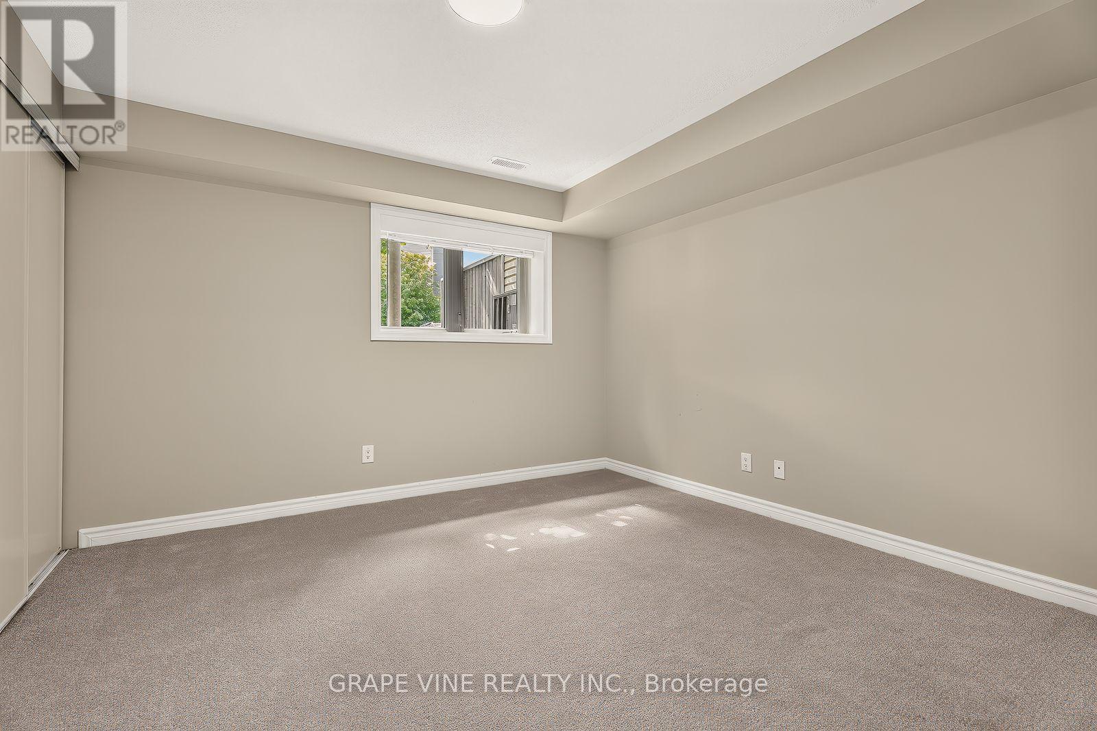 #UNIT A 1124 KLONDIKE ROAD - Image 20