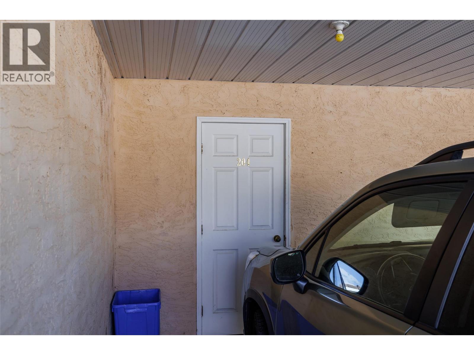 4450 Ponderosa Drive Unit# 204, Peachland