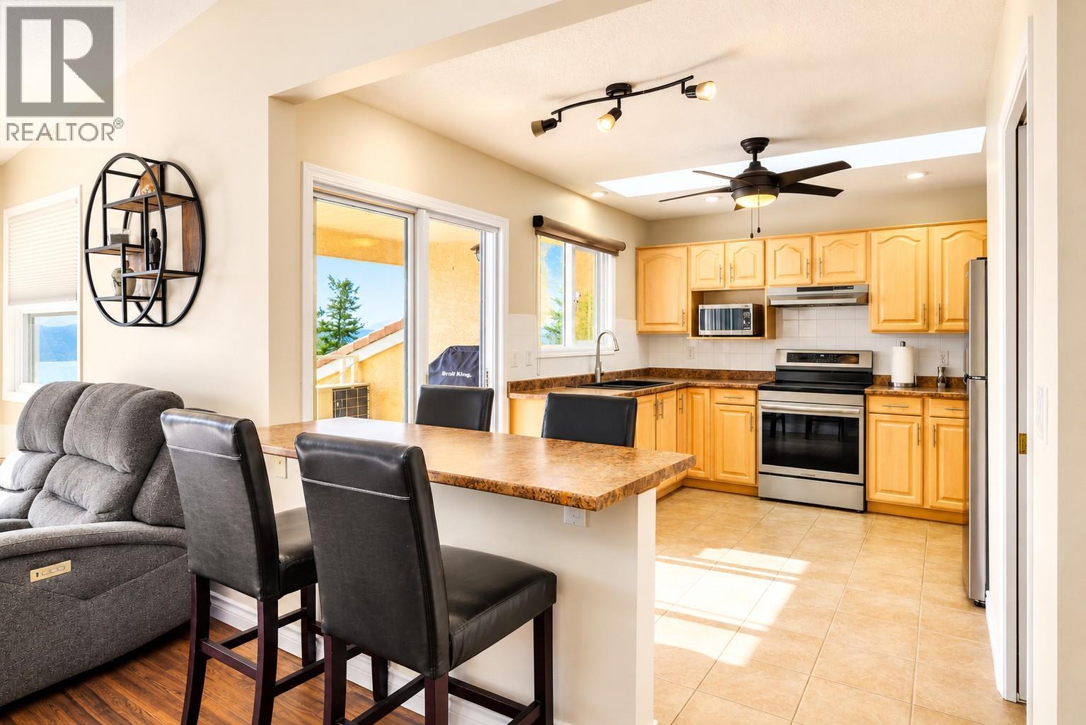 4450 Ponderosa Drive Unit# 204, Peachland