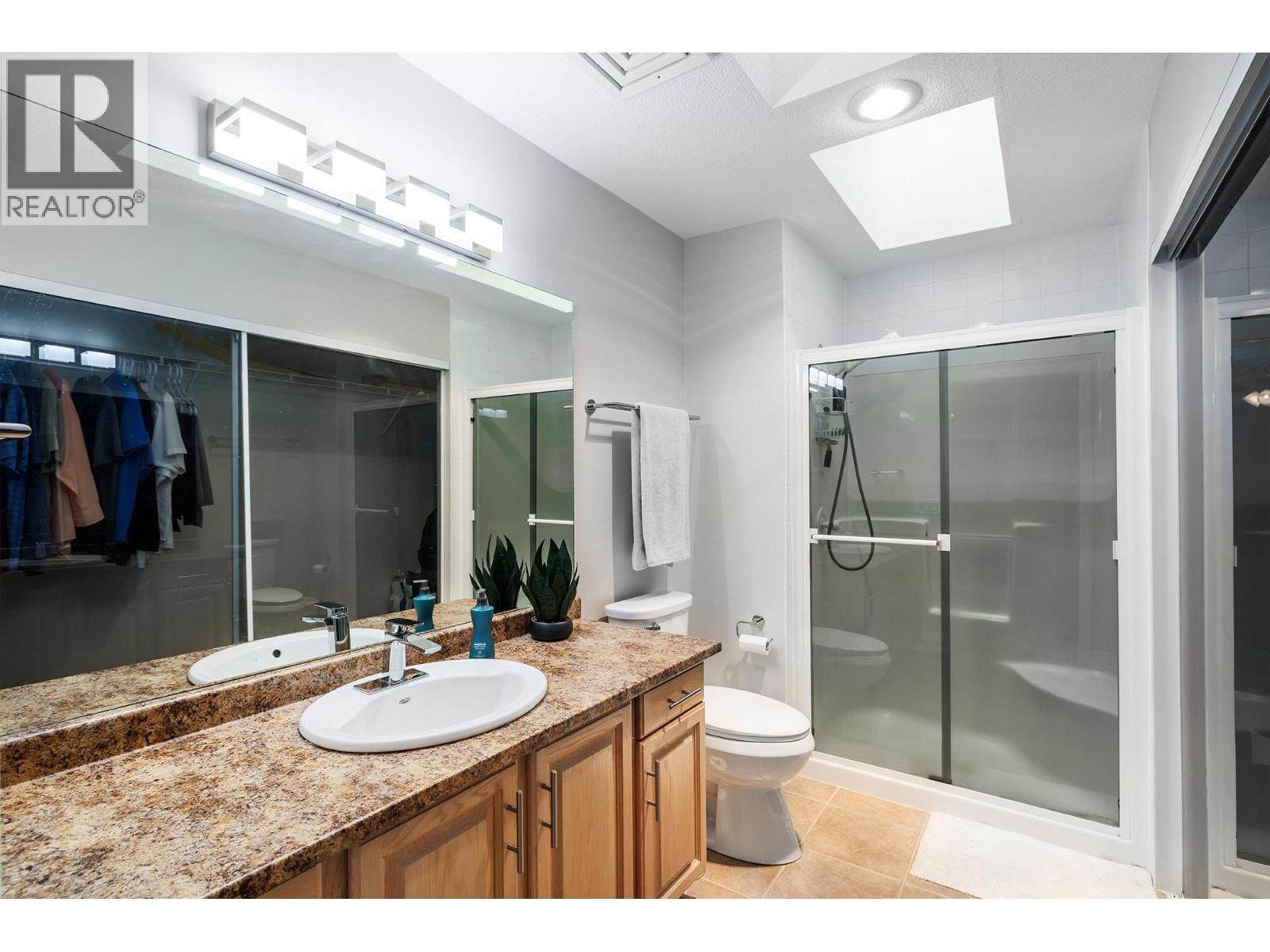 4450 Ponderosa Drive Unit# 204, Peachland