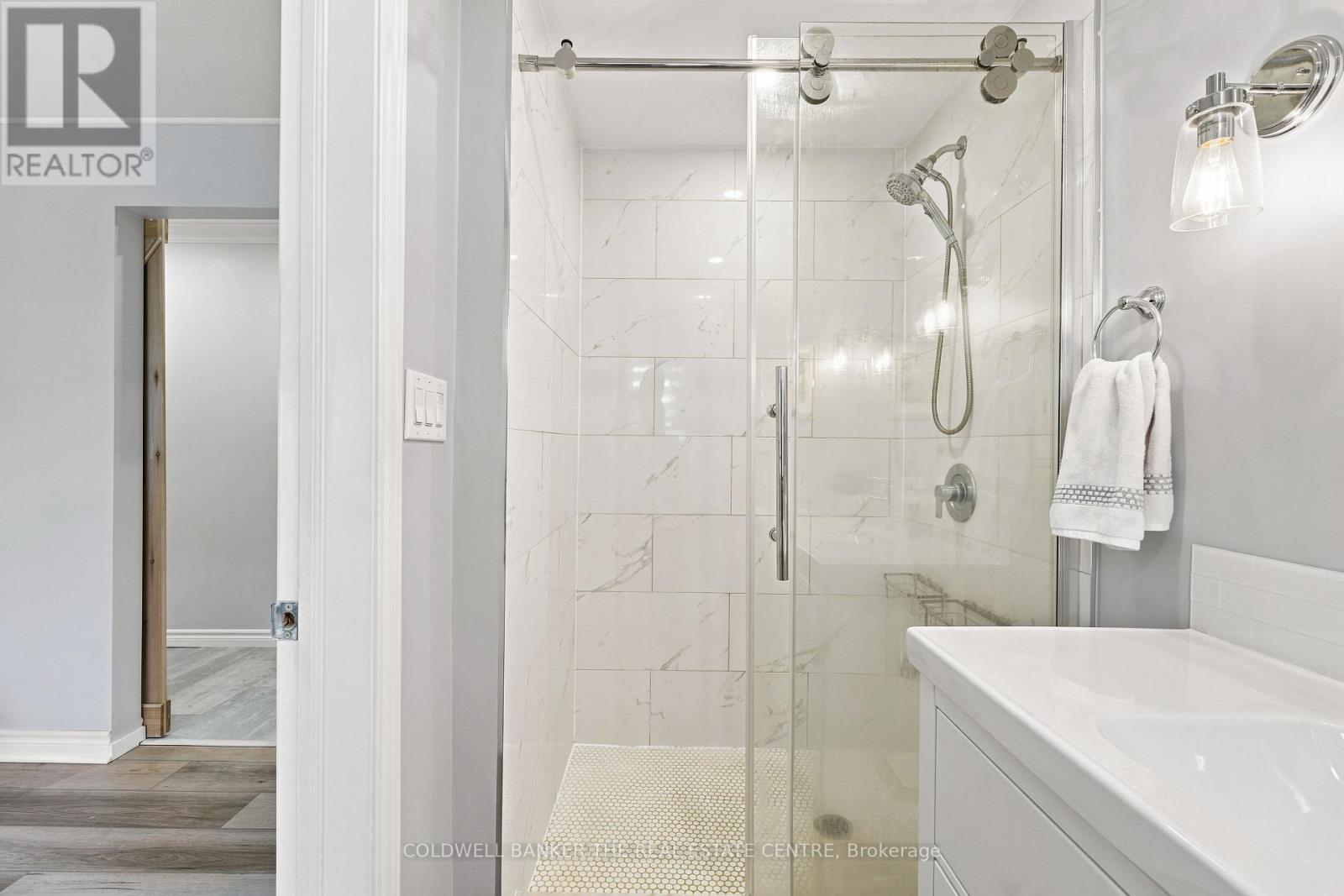 15 PRESLEY AVENUE - Image 19