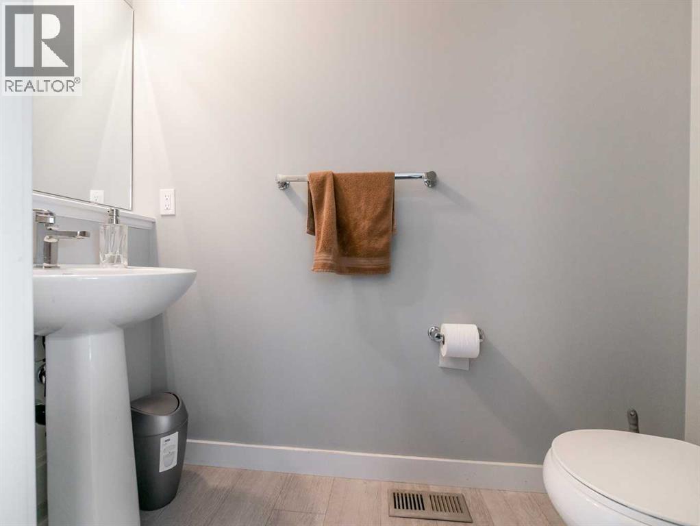 356 Westgate Crescent - 6
