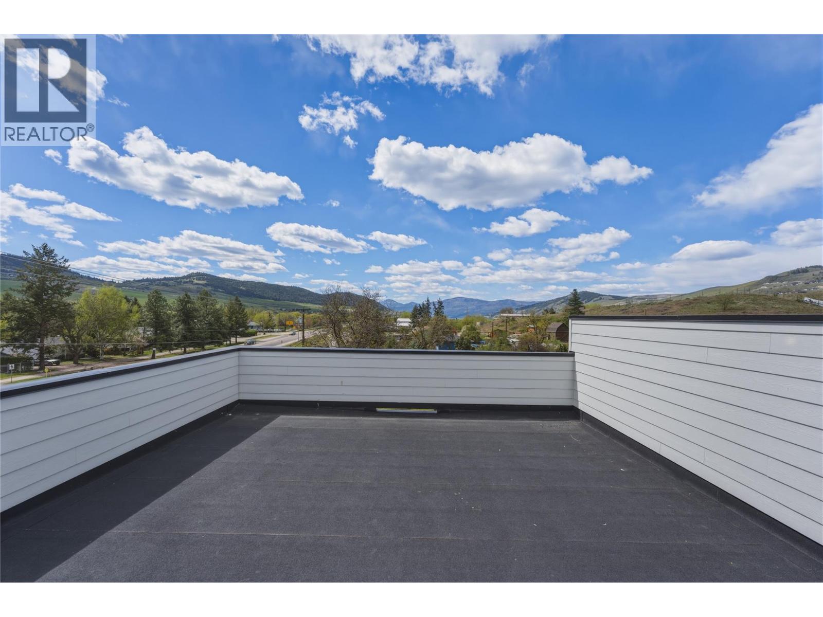 5661 Okanagan Landing Road Unit# 3, Vernon