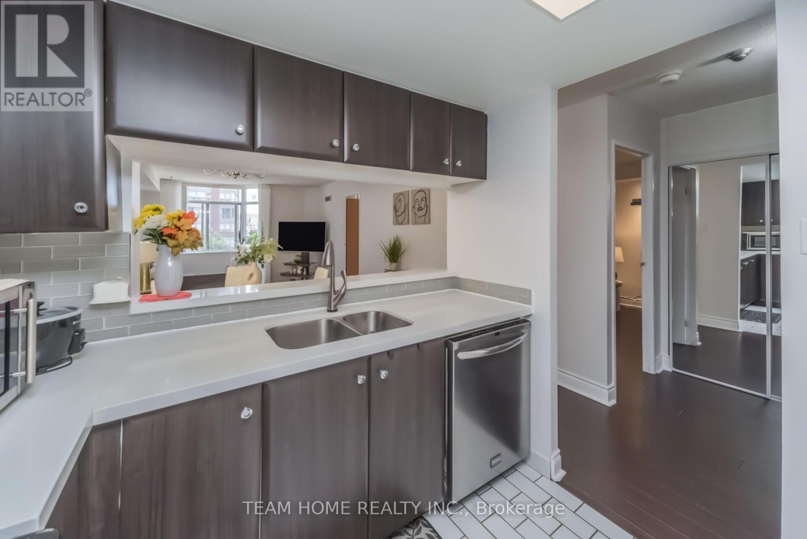 #604 300 WEBB DRIVE - Image 25