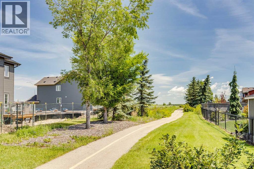 541 Ranch Green - Image 3