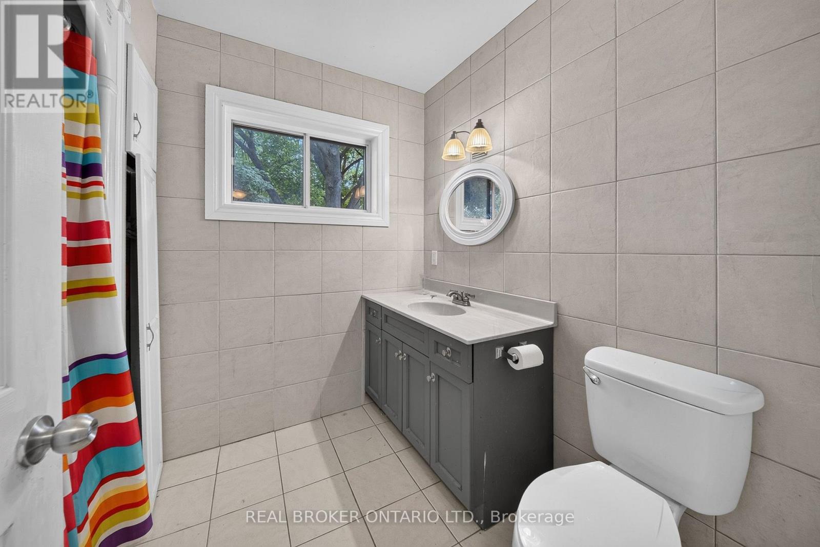 109 GLADSTONE AVENUE - 19