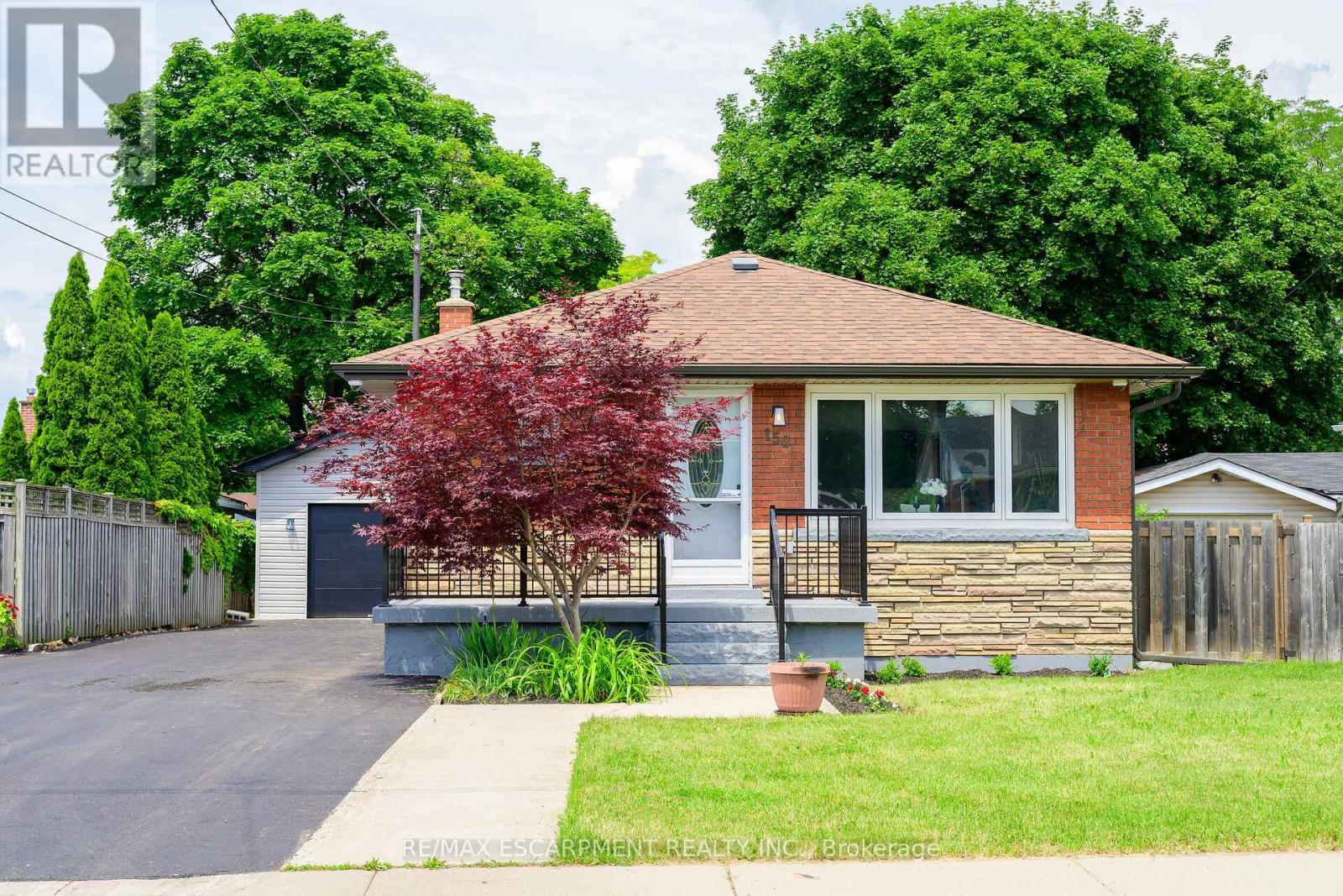 150 HOWARD AVENUE - 2