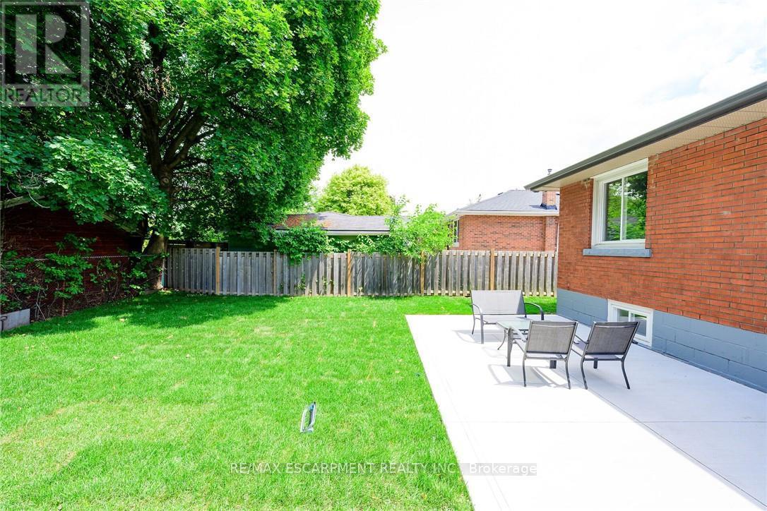 150 HOWARD AVENUE - 42
