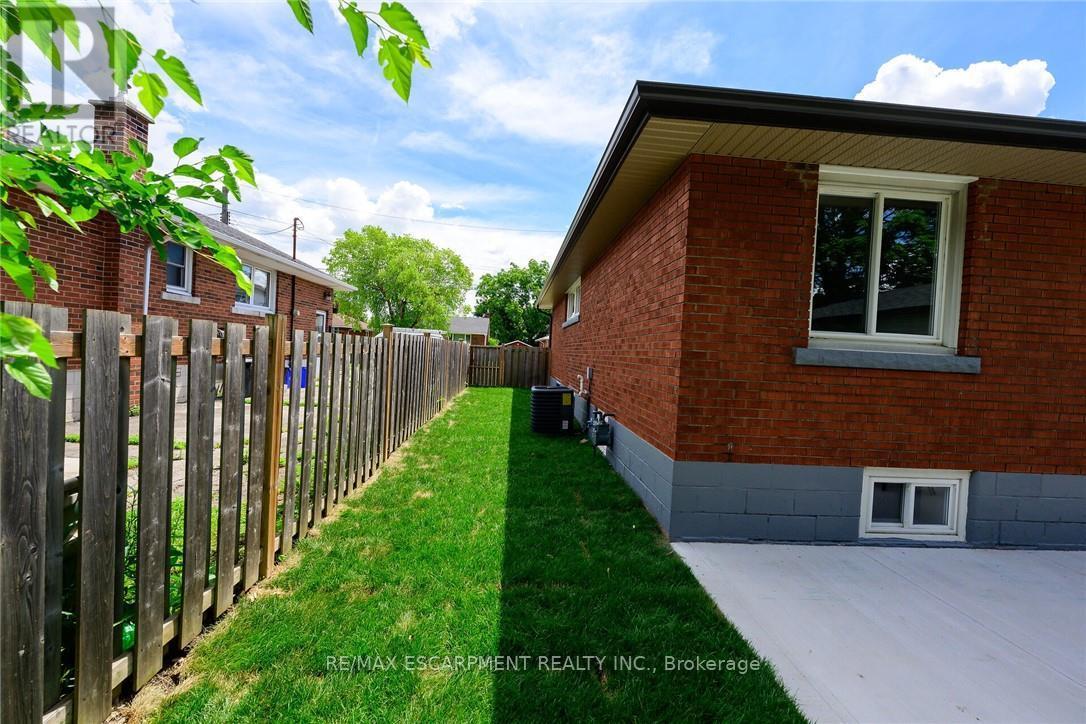 150 HOWARD AVENUE - 45