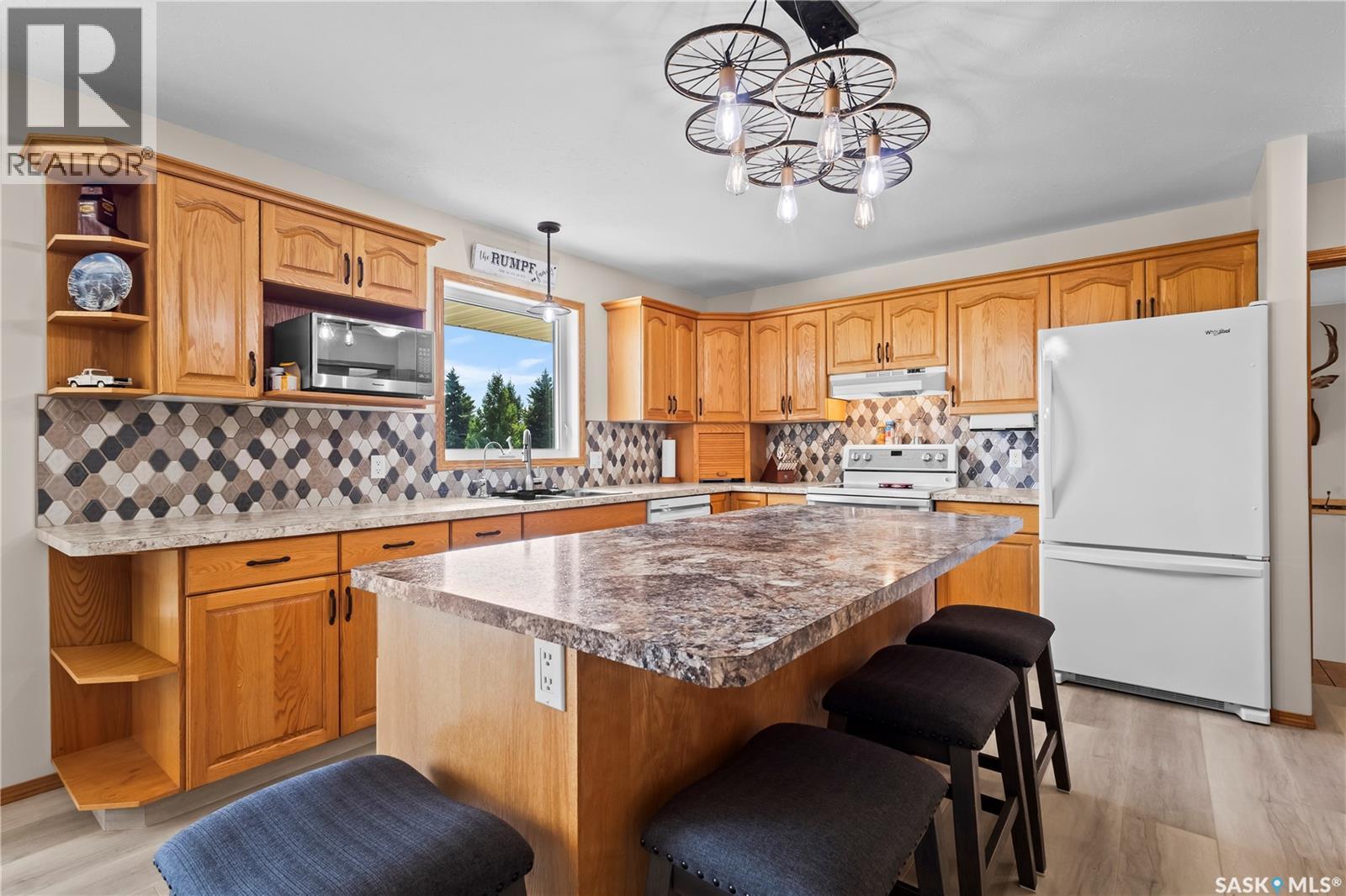 Battleford Equestrian Acreage - Image 7
