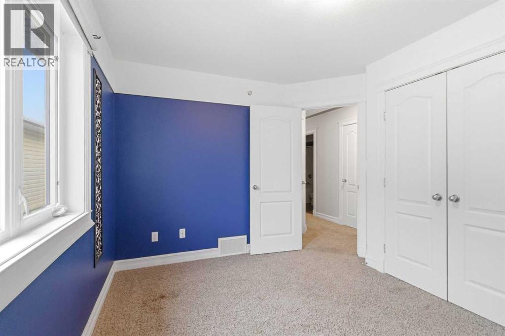 245 Elm Street - 11