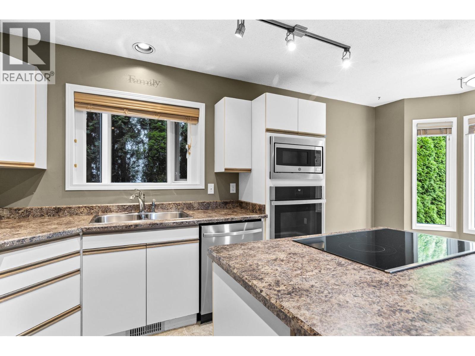 602 Willms Road, Kelowna