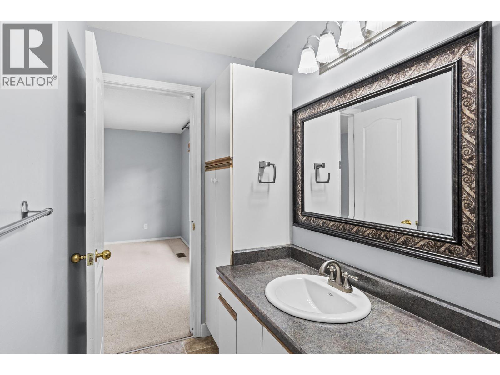 602 Willms Road, Kelowna