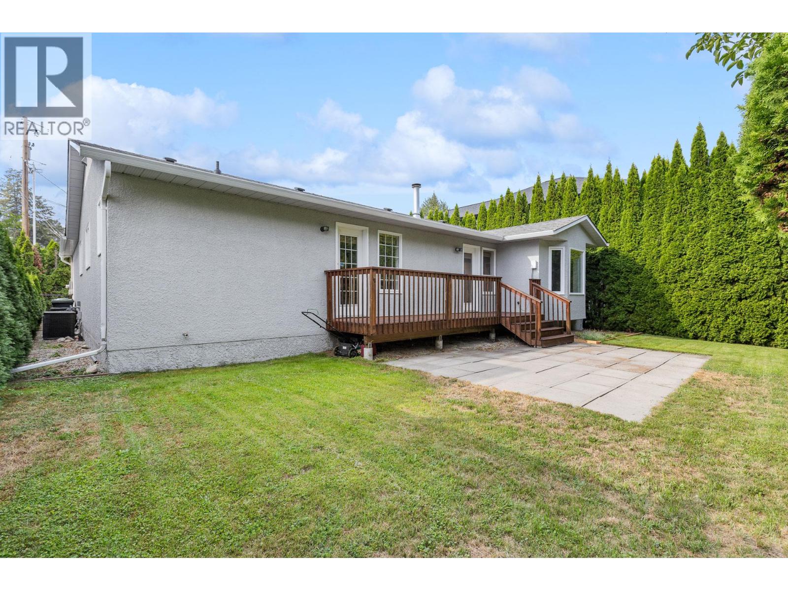 602 Willms Road, Kelowna