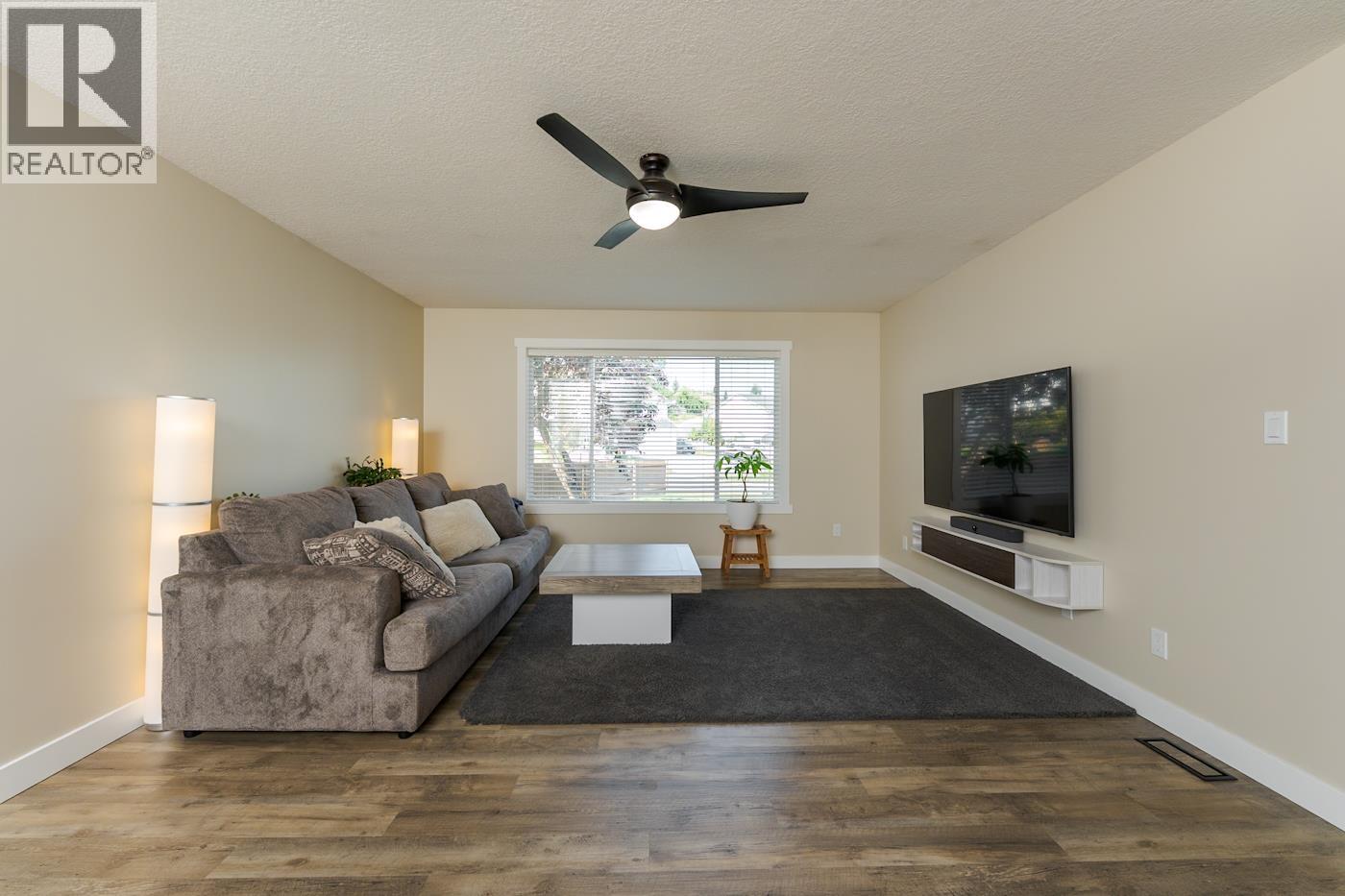6128 BERGER PLACE - 8