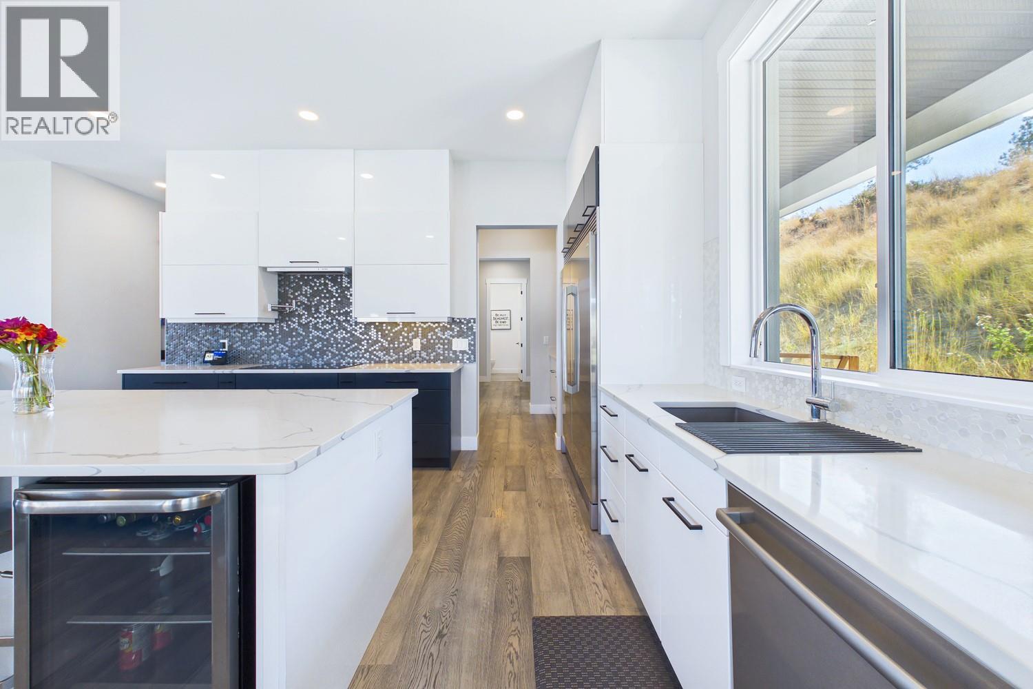 439 Redtail Court, Kelowna