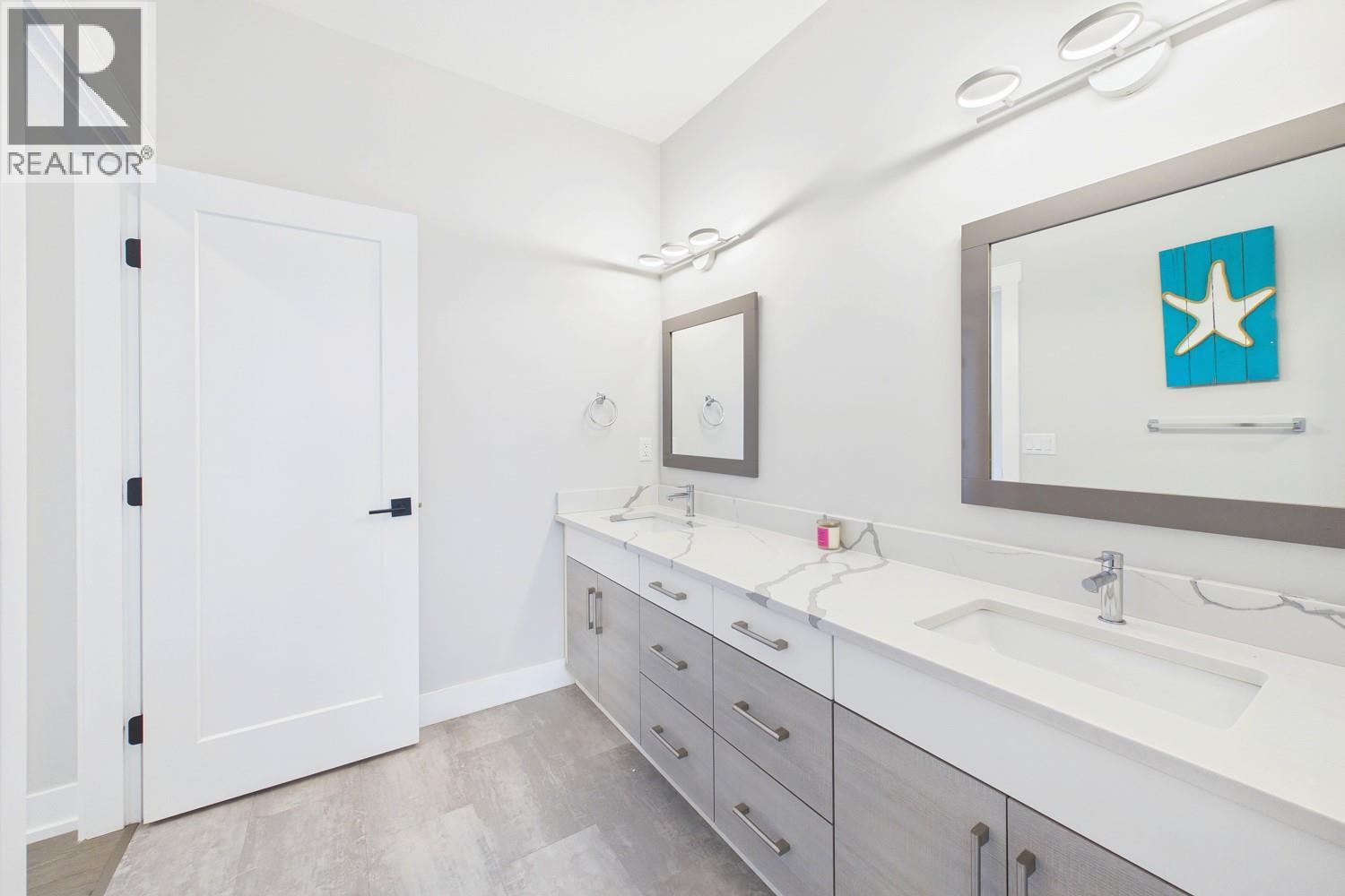 439 Redtail Court, Kelowna
