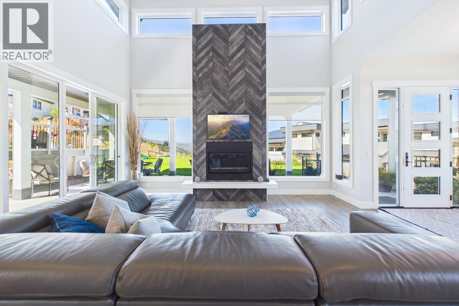 439 Redtail Court, Kelowna