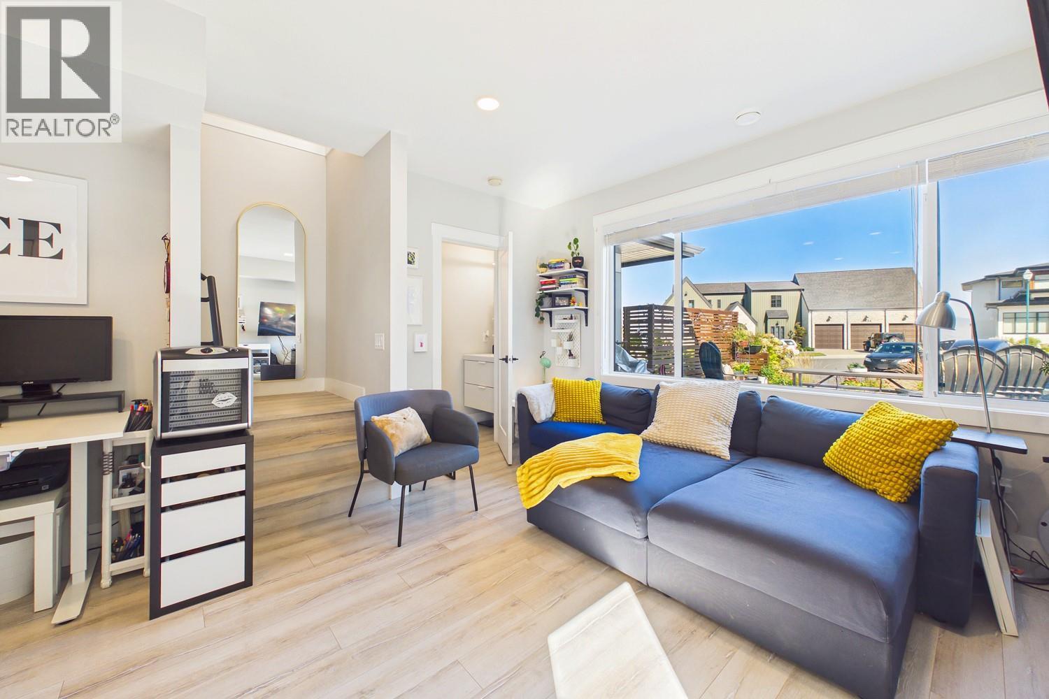 439 Redtail Court, Kelowna