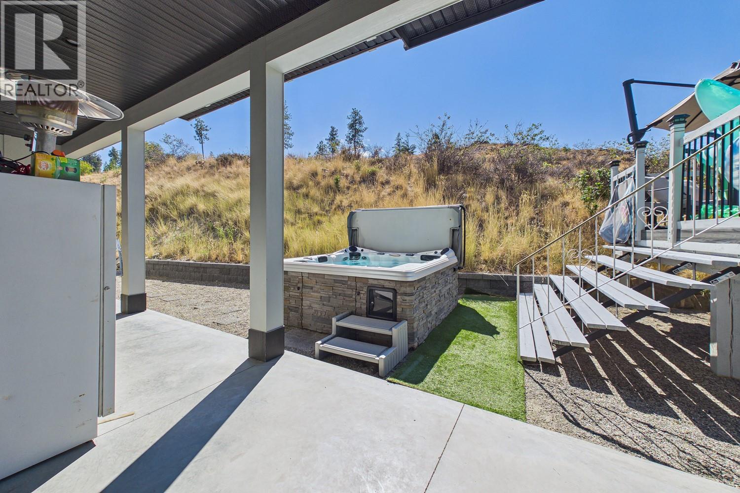 439 Redtail Court, Kelowna
